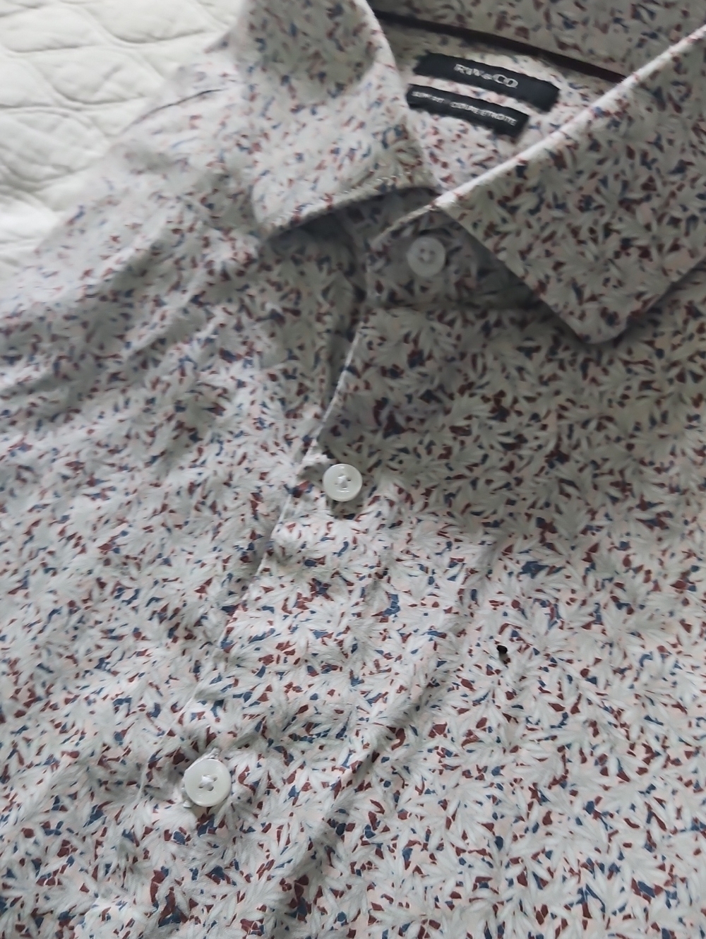 Men’s White Printed Button-Up Shirt- XL